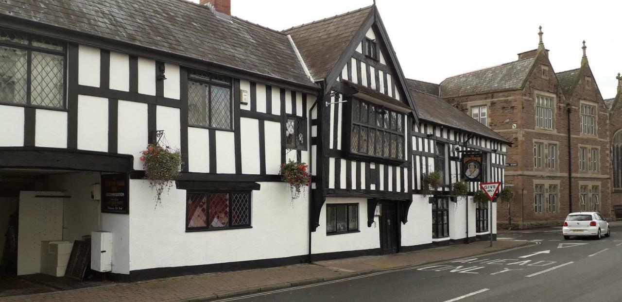 Queens Head Inn Monmouth Esterno foto